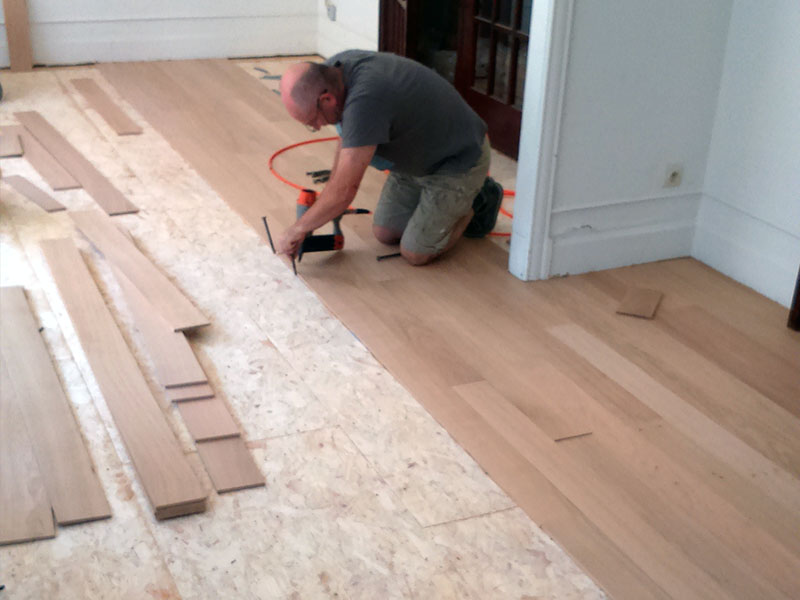 Placement des lames de parquet